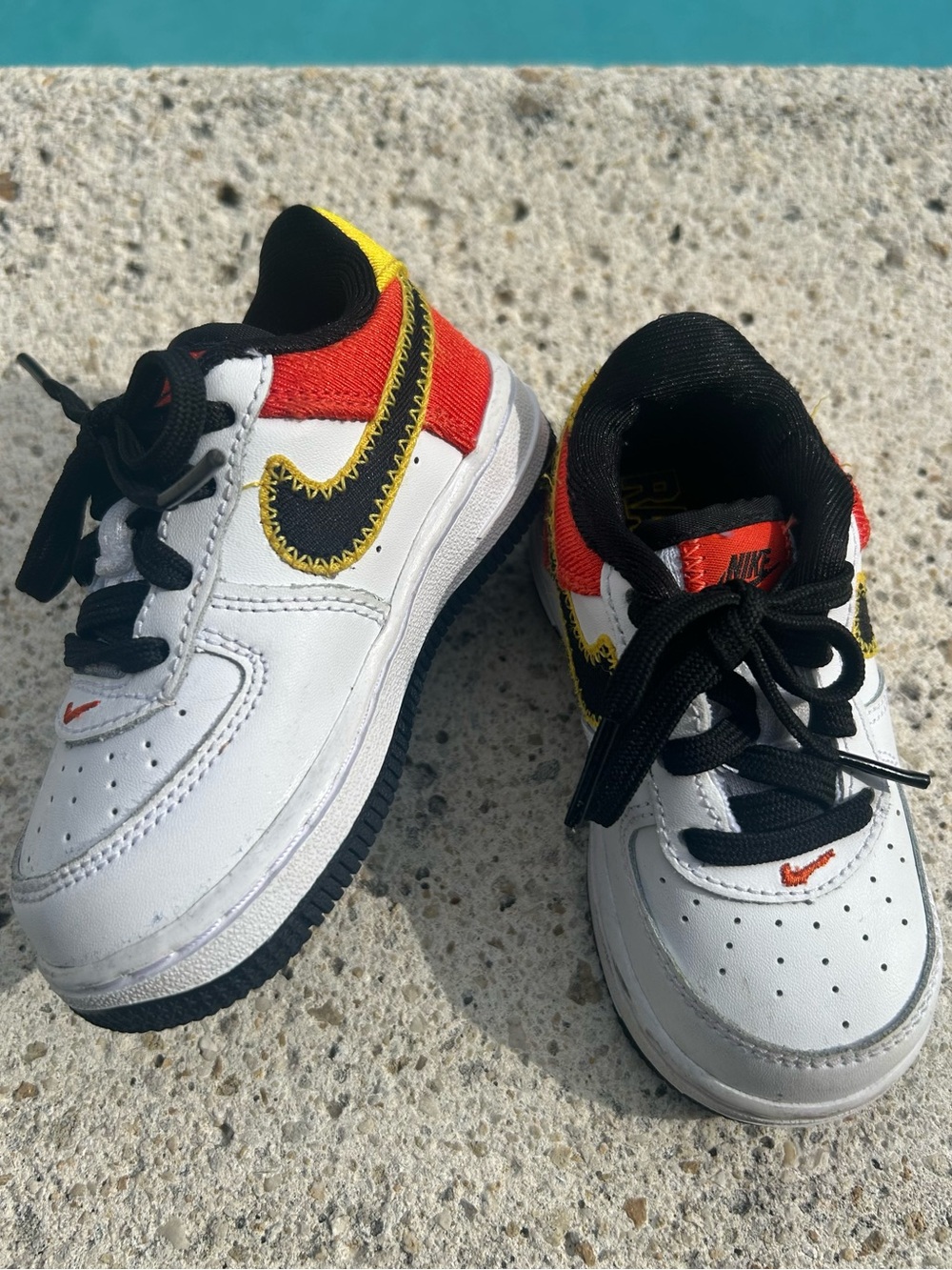 Nike Air Force 1 Roswell Rayguns sneakers Toddler baby 6c orange white black